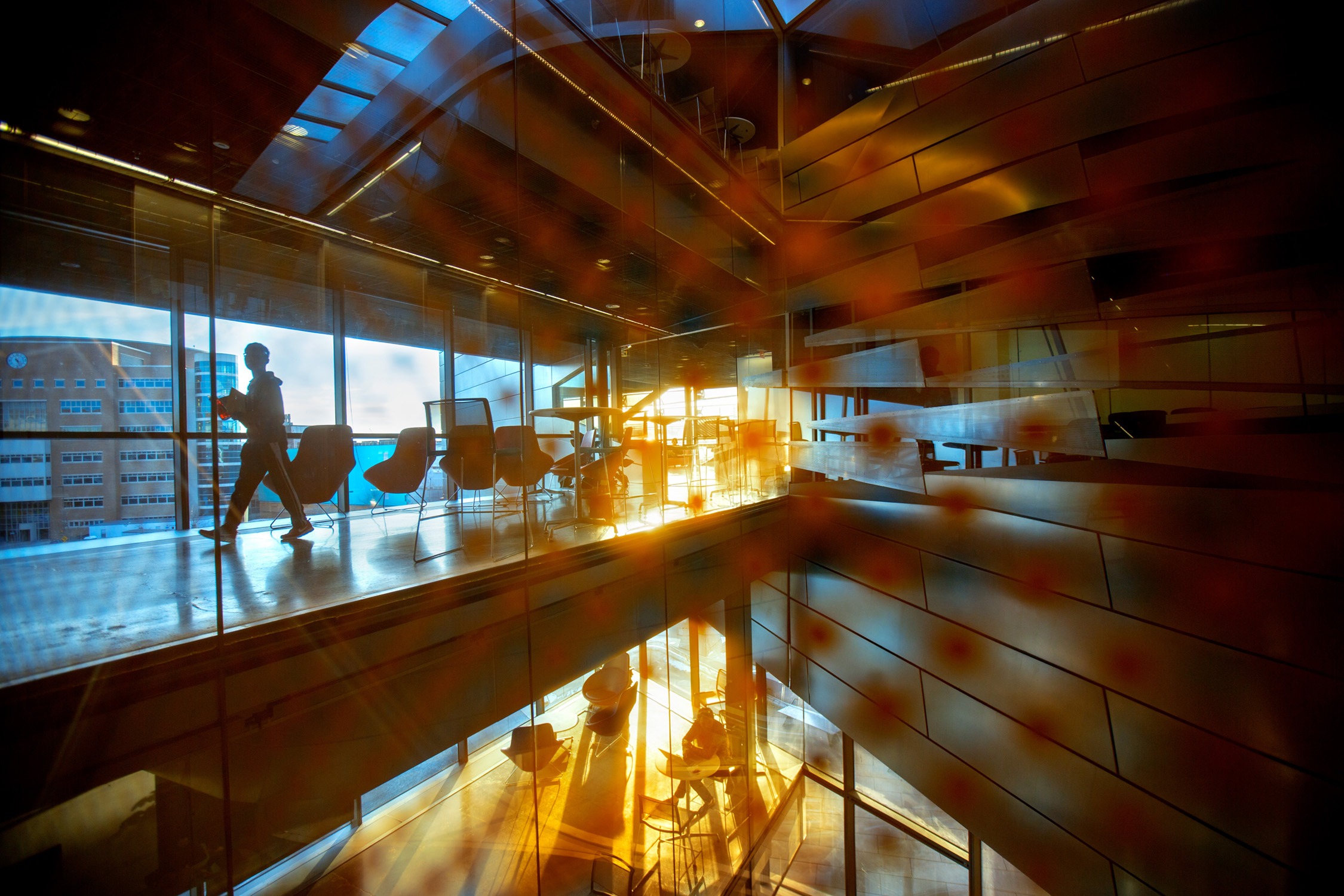 The New Yorker highlights research on AI writing tools by Naaman and Vashistha