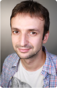 A color photo of Sasha Golovnev.