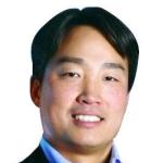 Color portrait of Daniel Lee