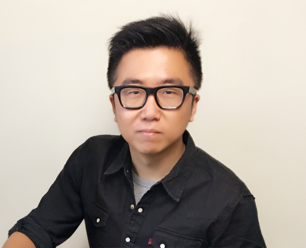 A color photo of Cheng Zhang