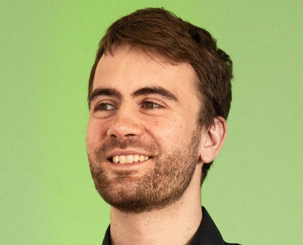 Color portrait of Volodymyr Kuleshov